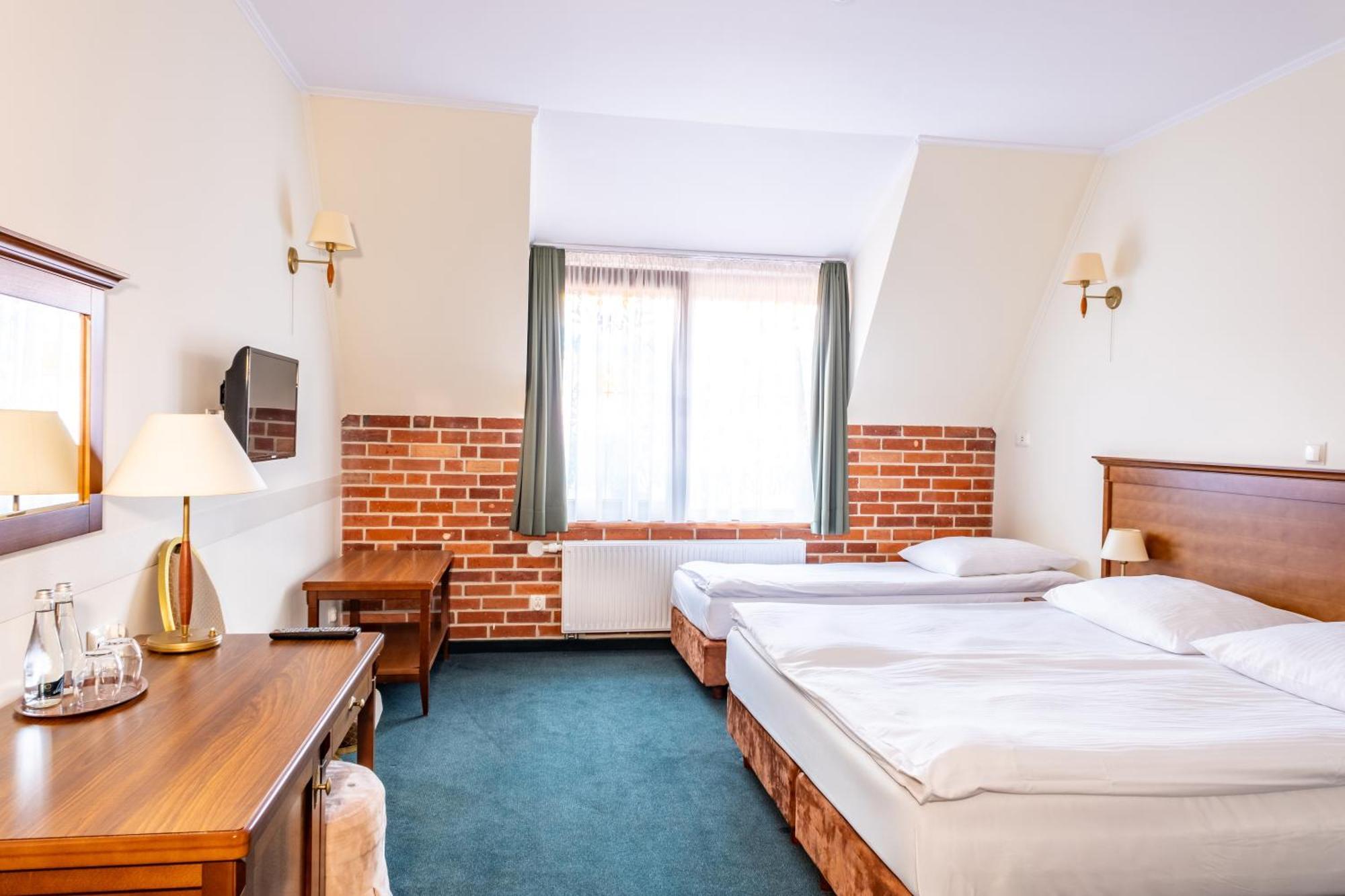 Hotel Szymbark Exteriér fotografie